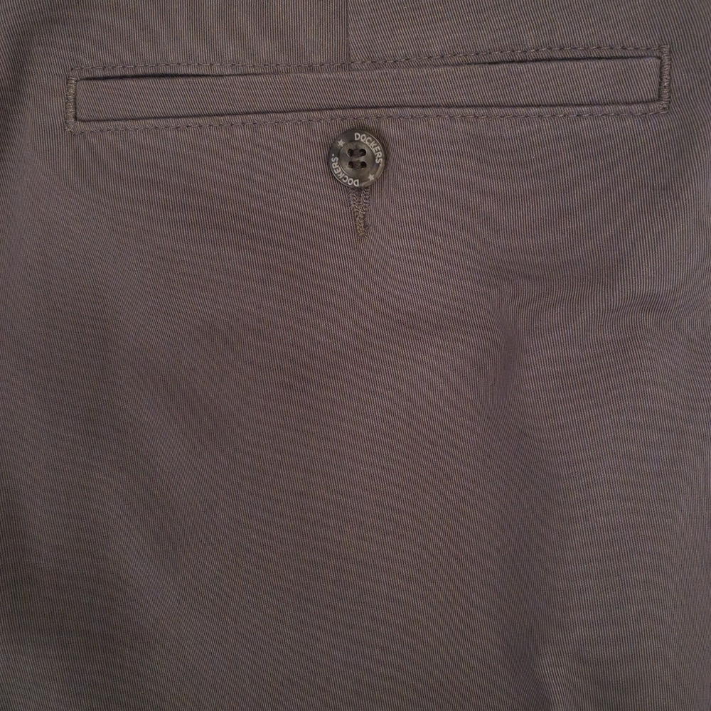 Dockers Comfort Khaki Pants Mens 36x32 Brown Relaxed Fit Pleated Stretch Cotton - Picture 8 of 16